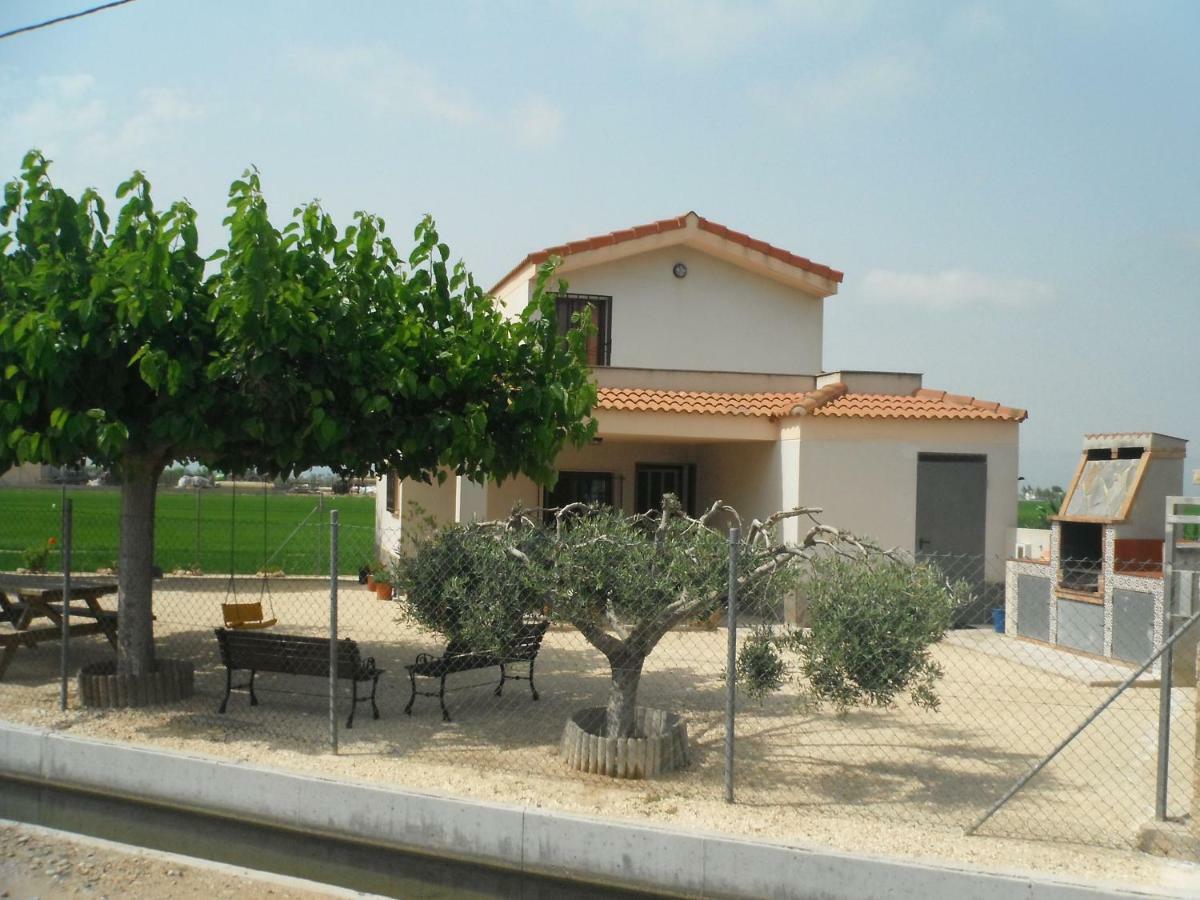 Casa Laura Pension Deltebre Buitenkant foto