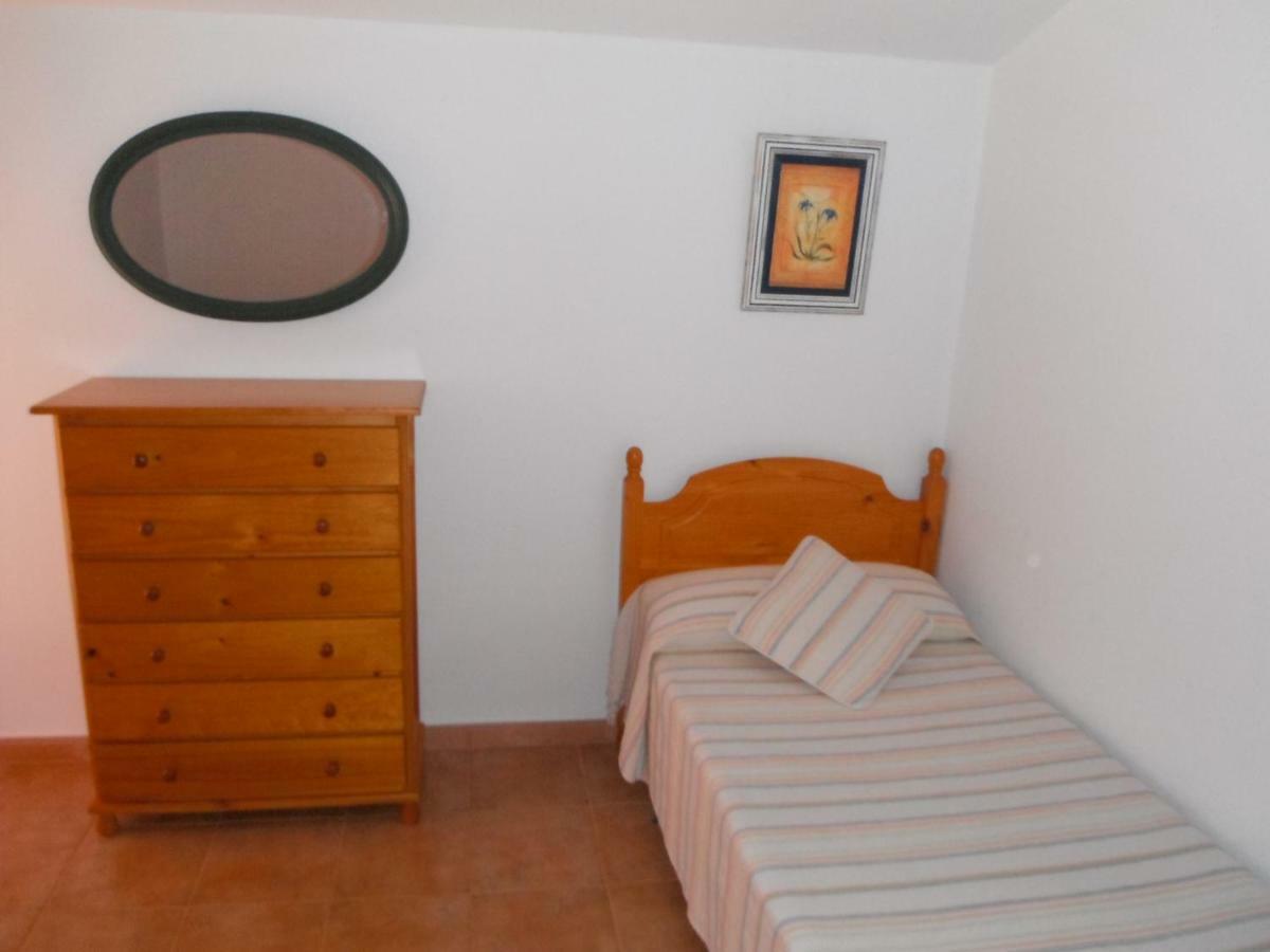 Casa Laura Pension Deltebre Buitenkant foto