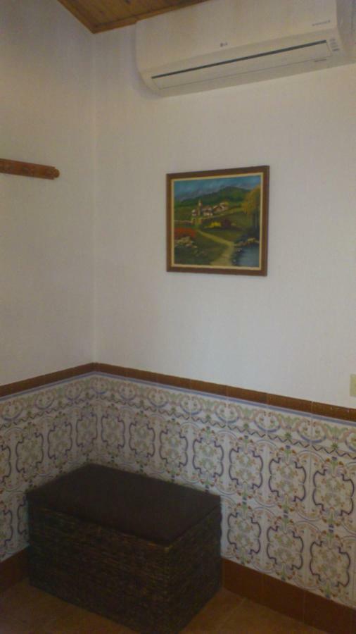 Casa Laura Pension Deltebre Buitenkant foto